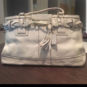 Guinuine leather coach purse